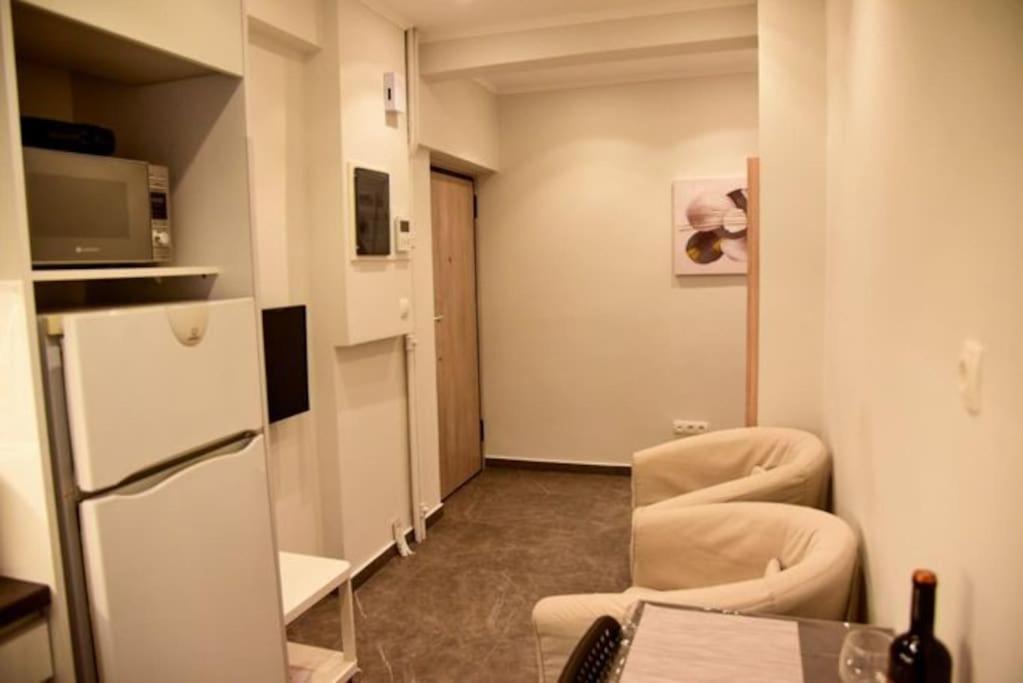 Ομορφο Διαμερισμα Appartement Athene Buitenkant foto